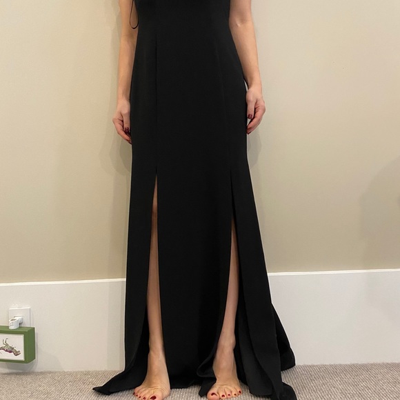 BCBG BLACK GOWN - Picture 4 of 6